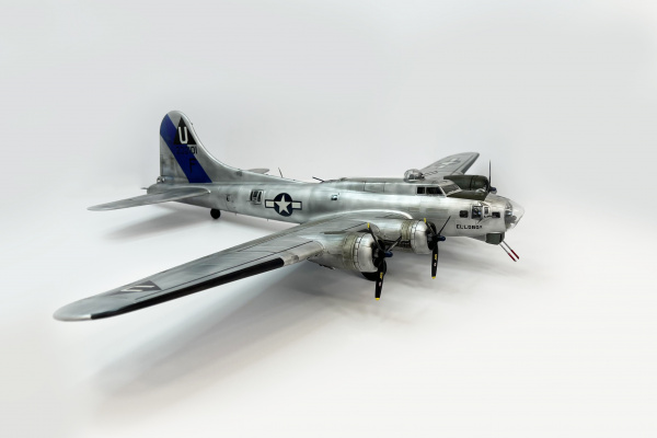 B-17 G